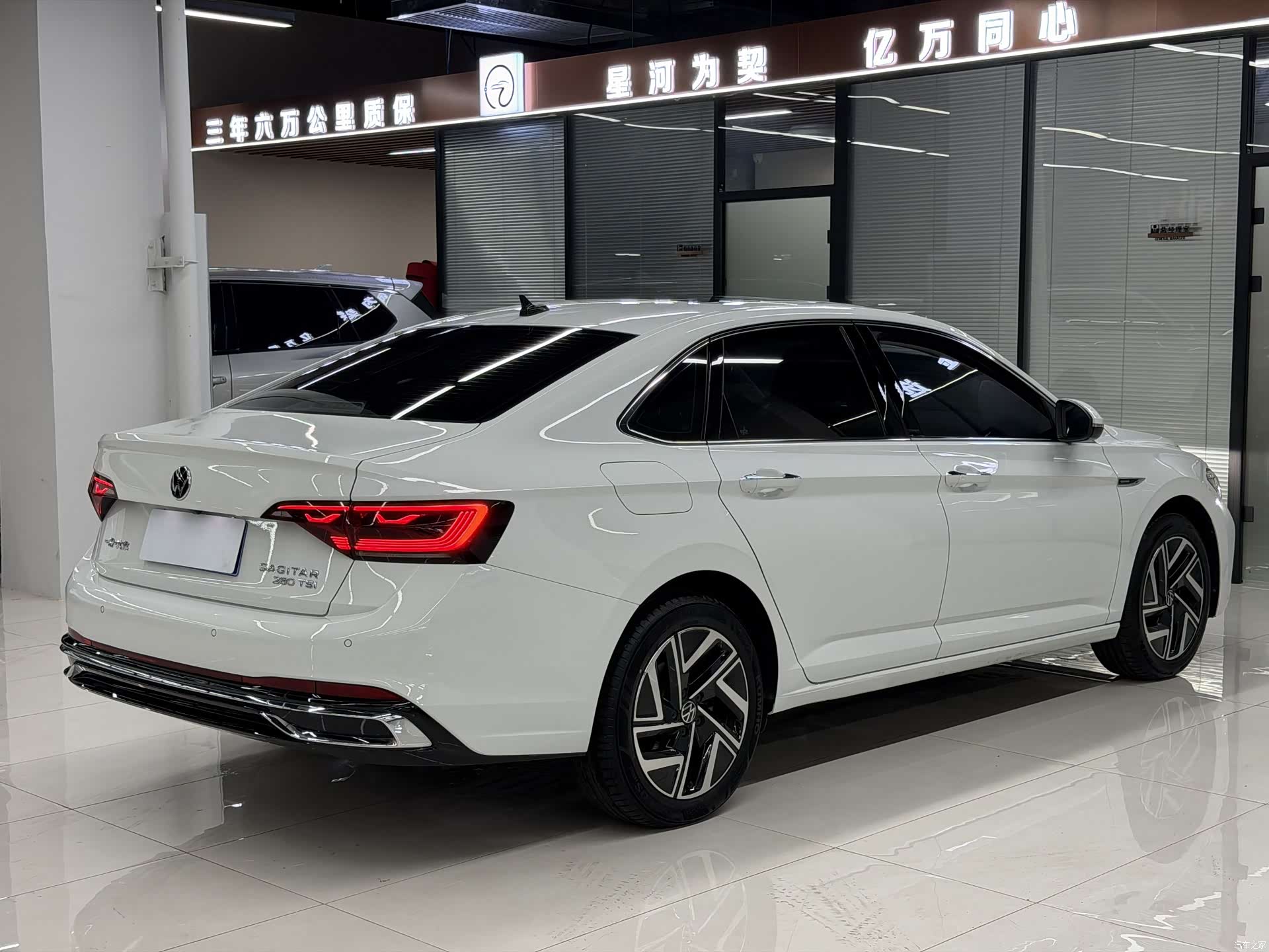 Volkswagen Sagitar, 2022 21