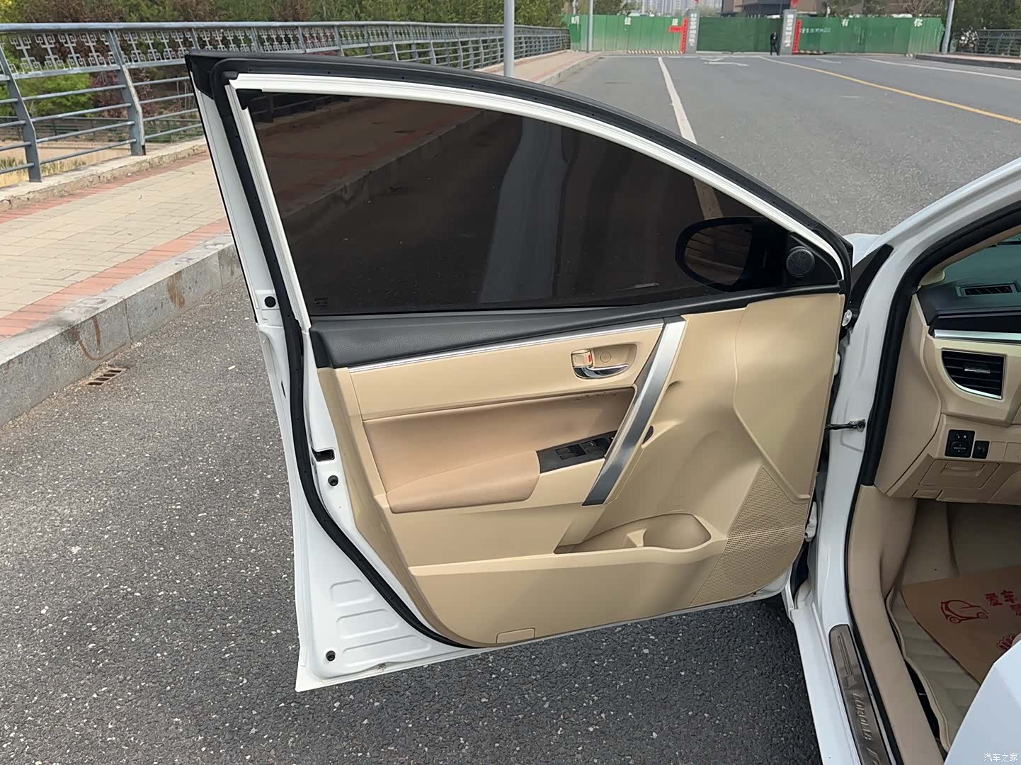 Toyota Corolla, 2014 12