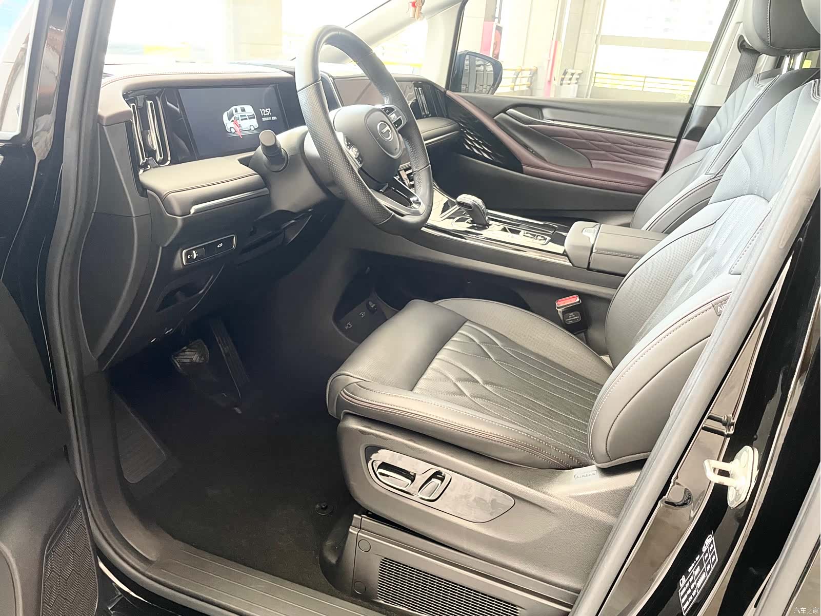 Trumpchi M8, 2024 8