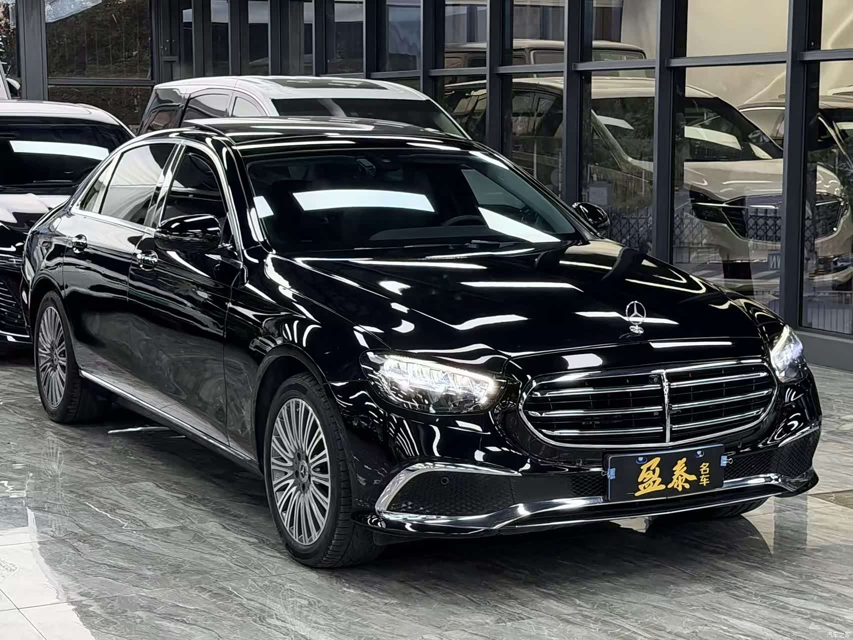 Mercedes-Benz E-Class, 2022 3