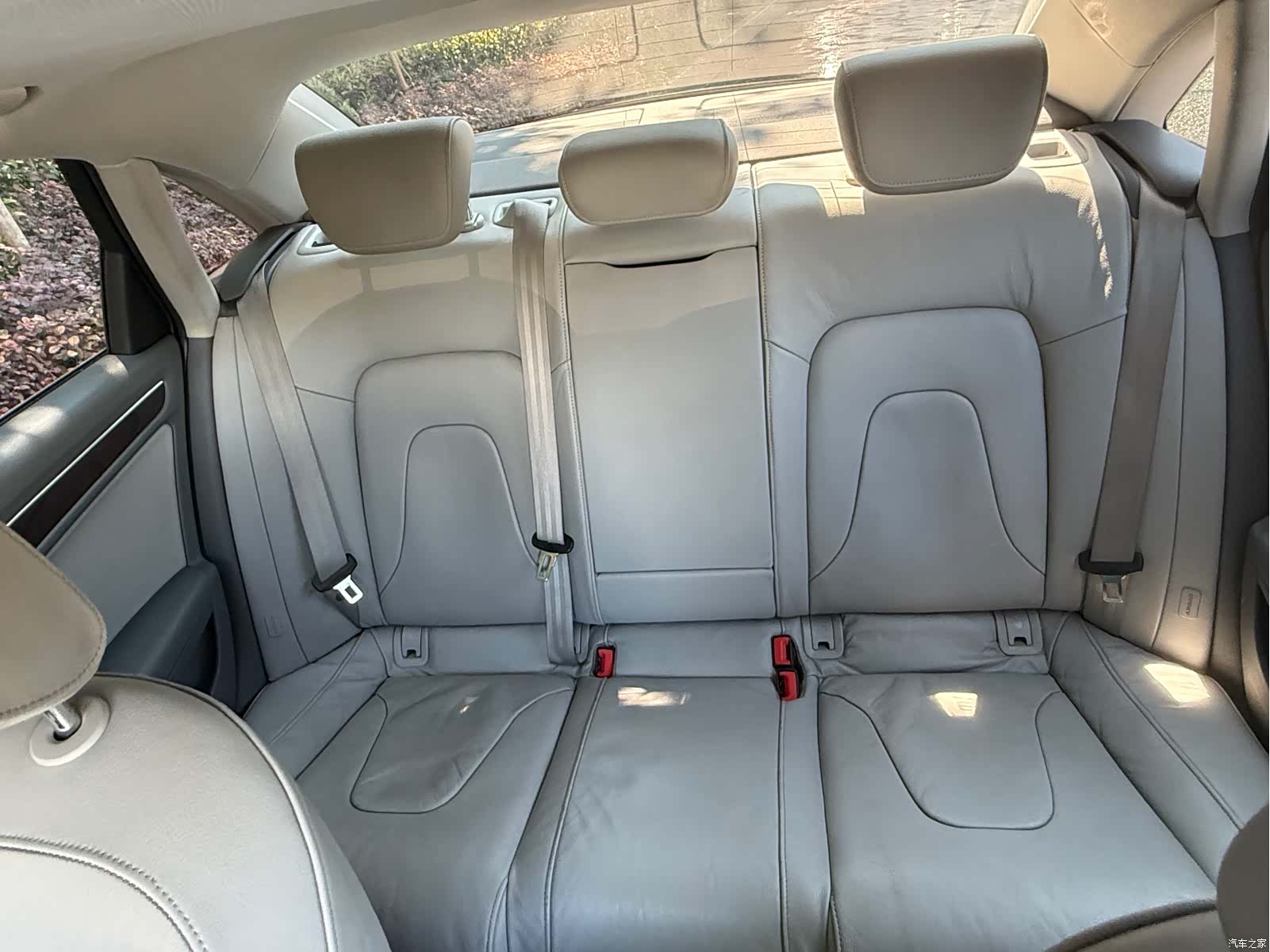 Audi A4L, 2014 9