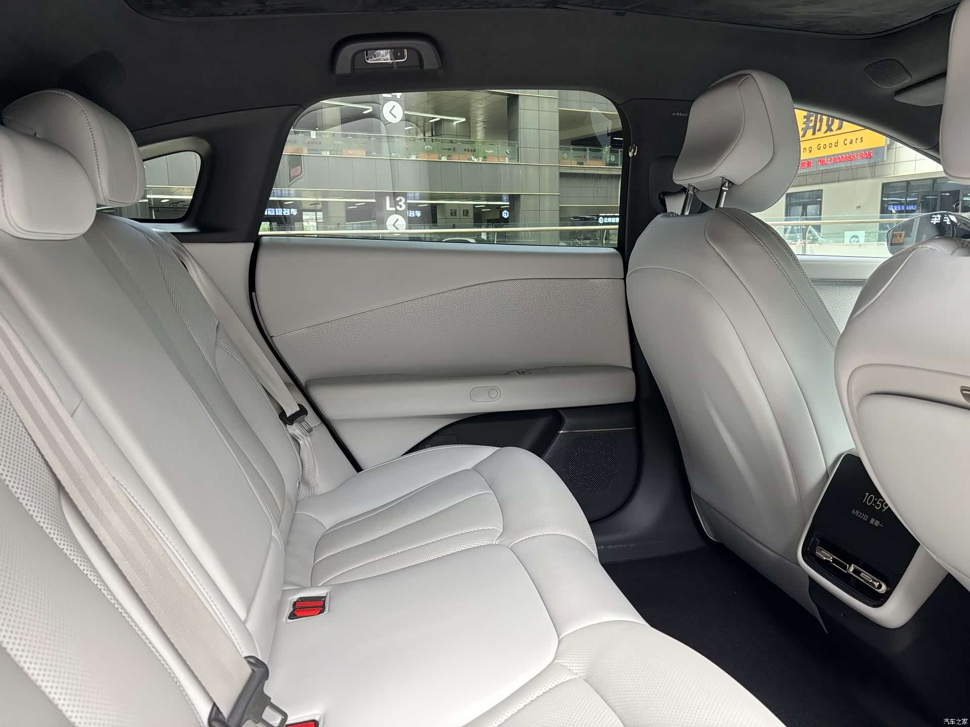 Xpeng P7, 2025 14