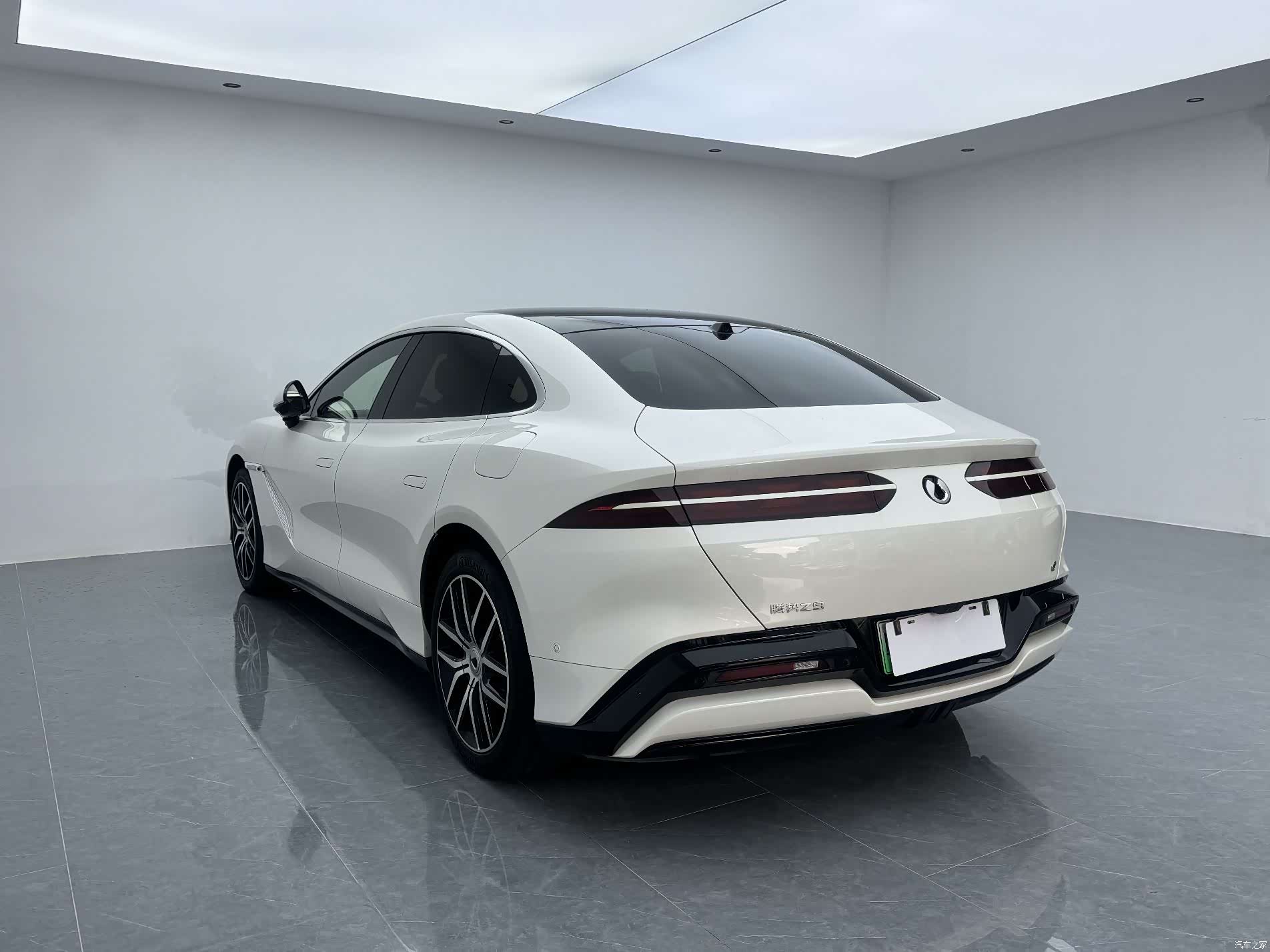 Denza Z9, 2024 12