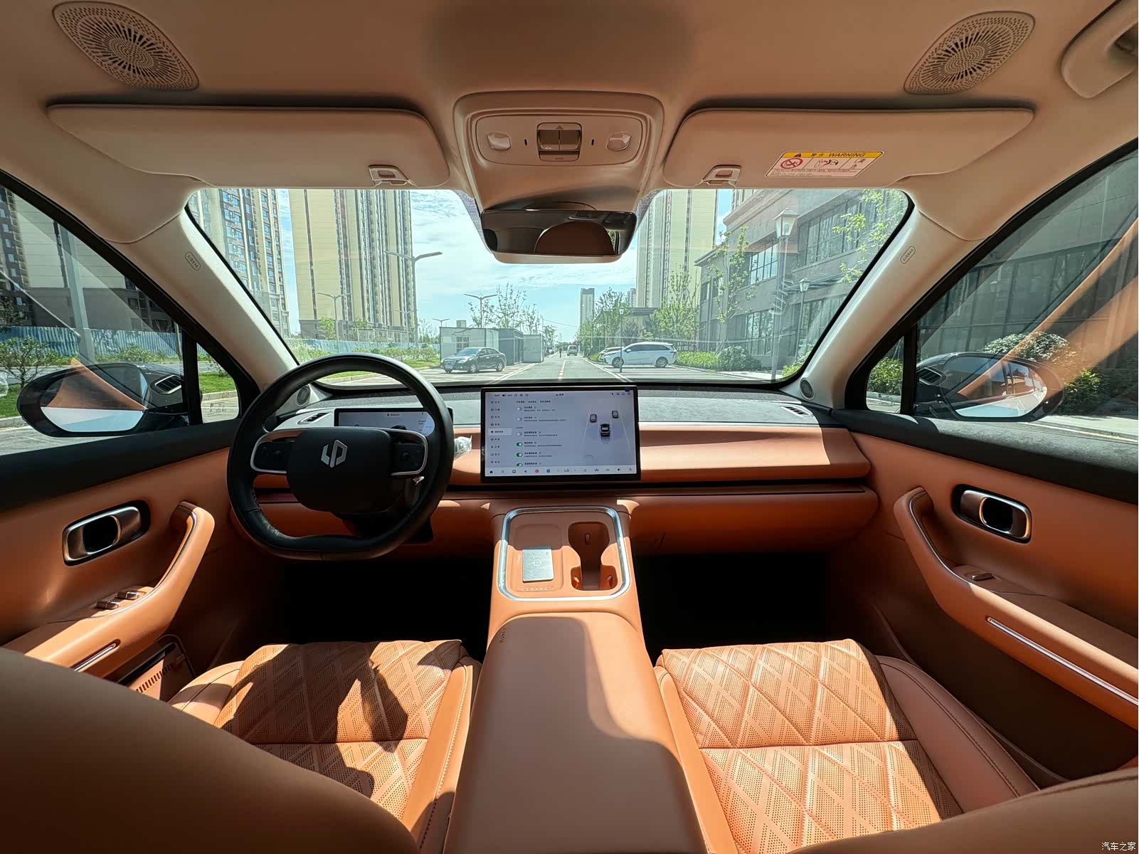 Leapmotor C16, 2025 все фото
