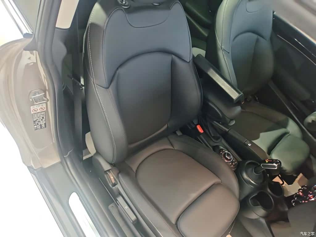 Mini Cooper, 2024 25