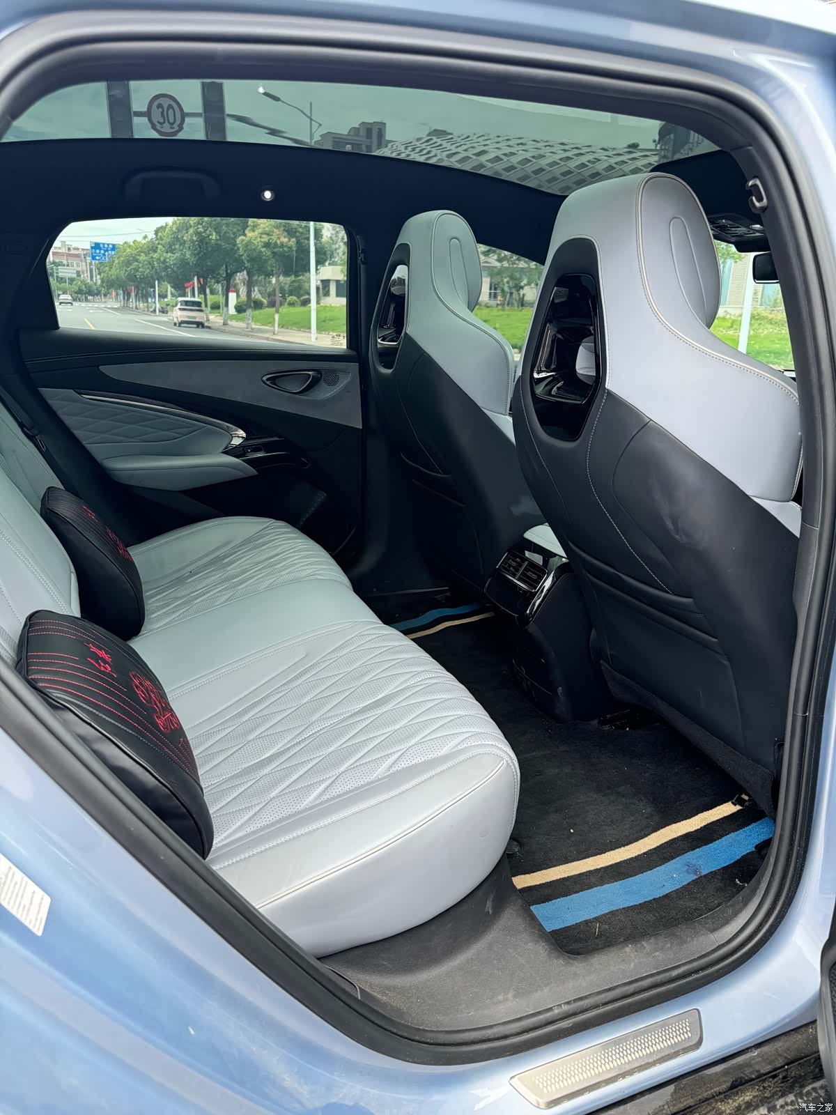 BYD Seal, 2023 10