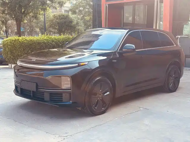 Li Auto L7 2025 — купить из Китая под заказ