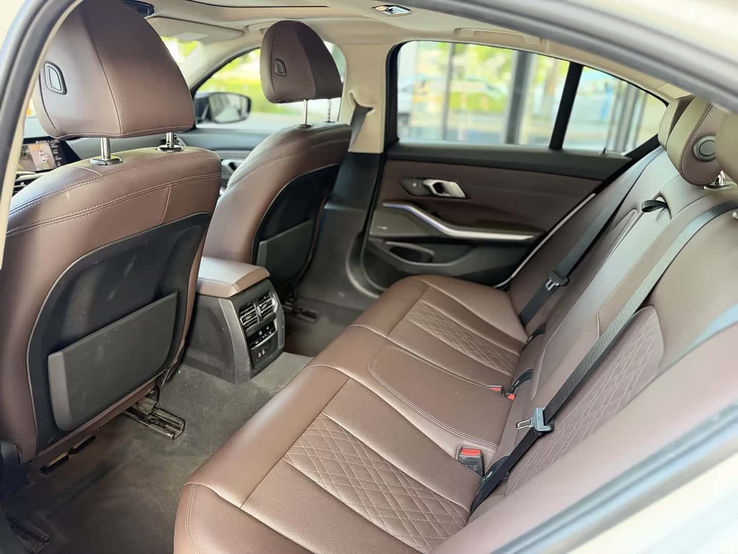 BMW 3 Series, 2022 9
