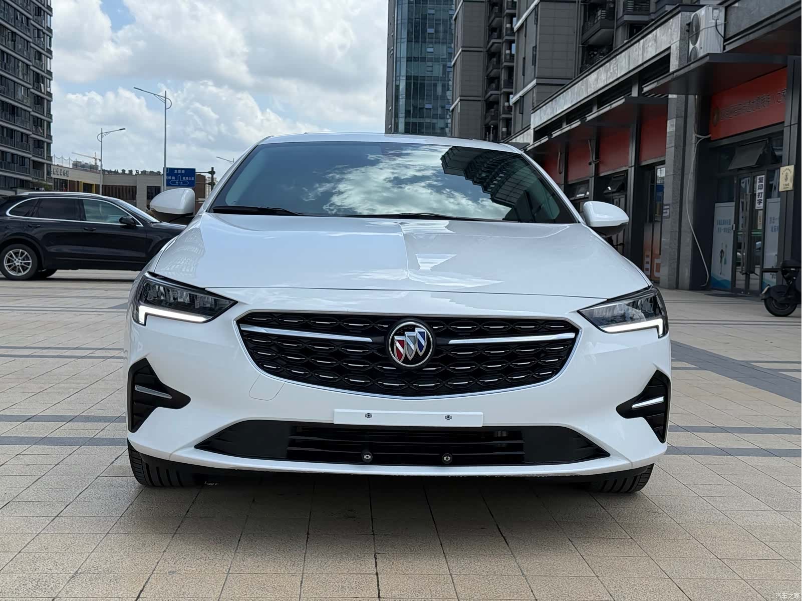 Buick Regal, 2023 2