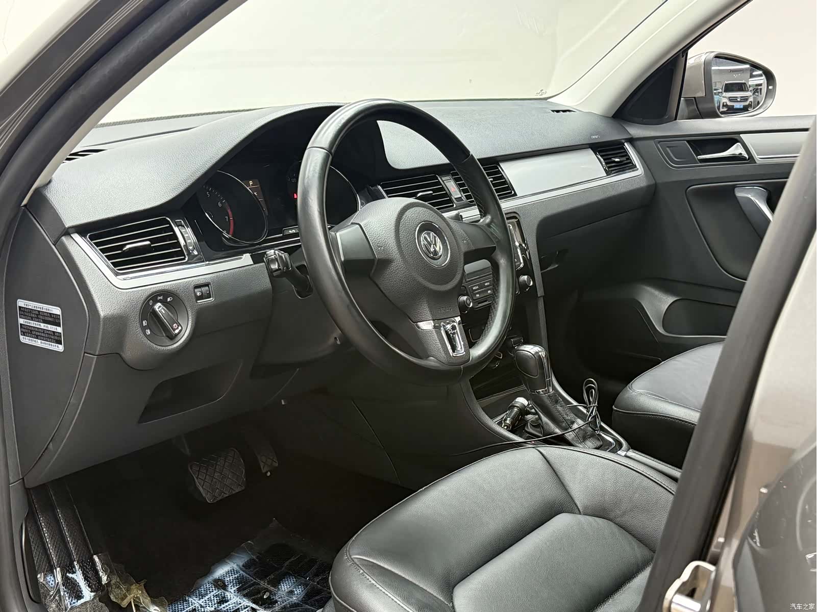 Volkswagen Bora, 2013 13