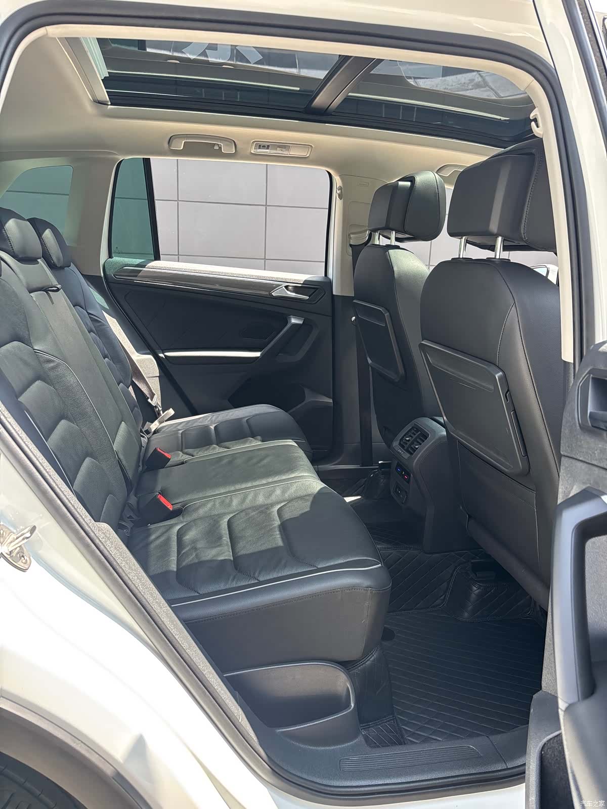 Volkswagen Tiguan, 2019 25