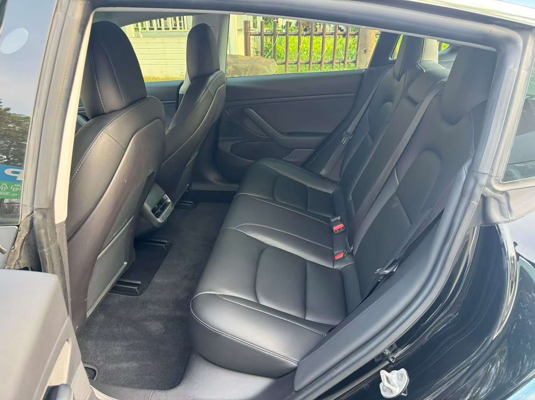 Tesla Model 3, 2019 9