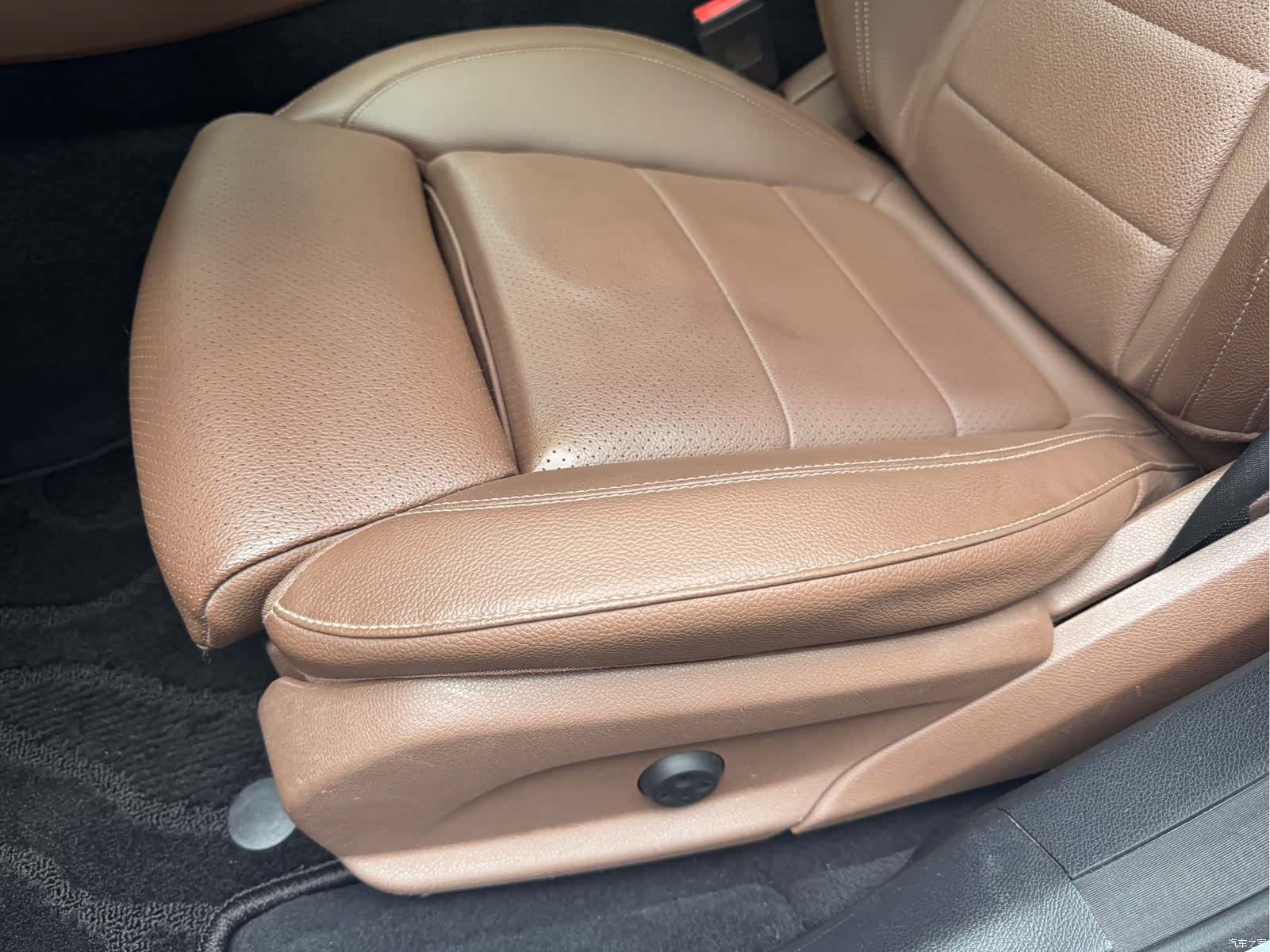 Mercedes-Benz E-Class, 2019 11