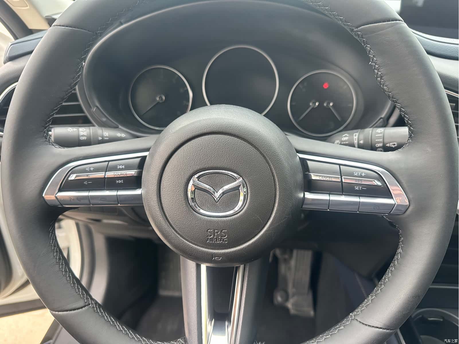 Mazda CX-30, 2022 14