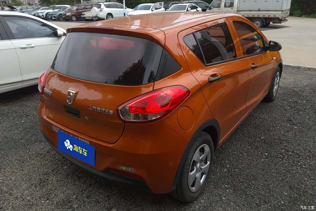 Wuling 310, 2017 3