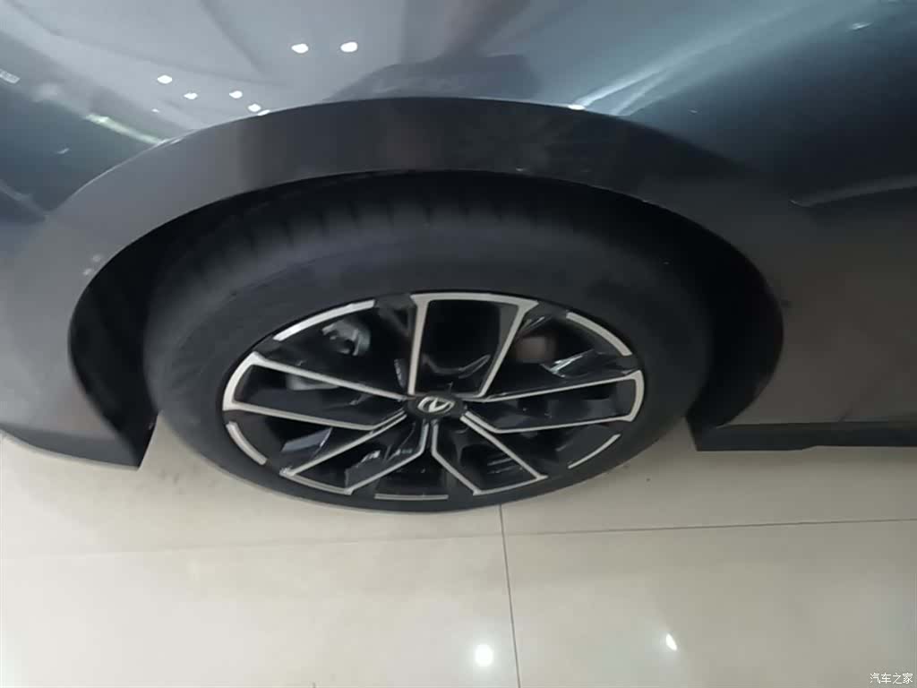 Changan UNI-V, 2026 23