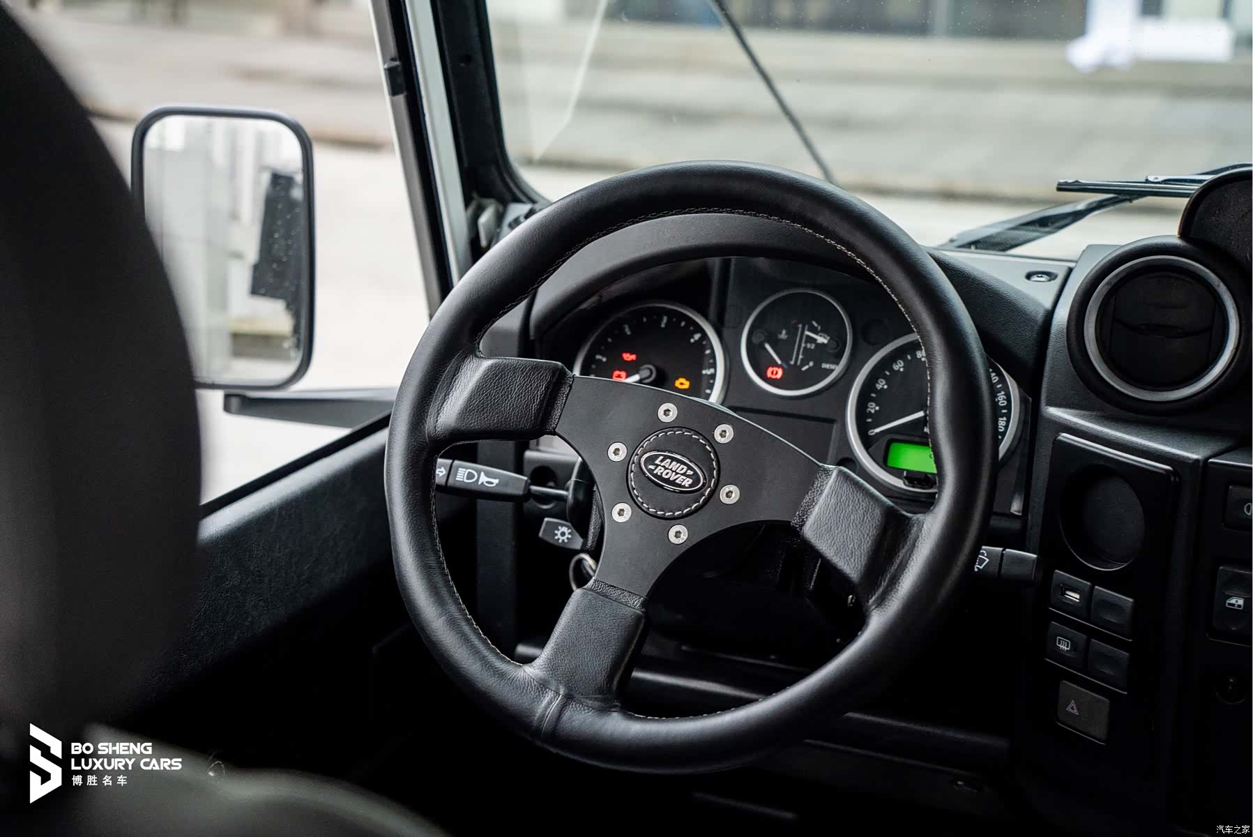 Land Rover Defender, 2015 7