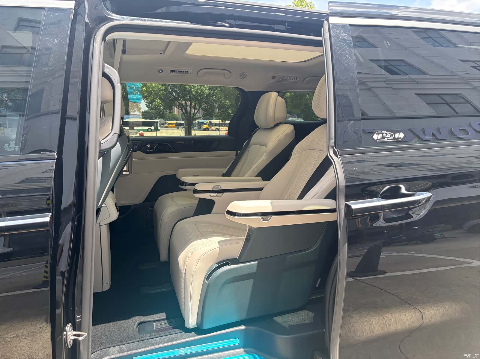 BYD Xia, 2025 15