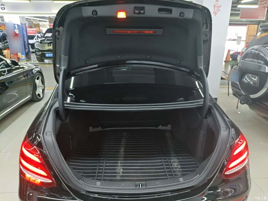 Mercedes-Benz E-Class, 2017 19