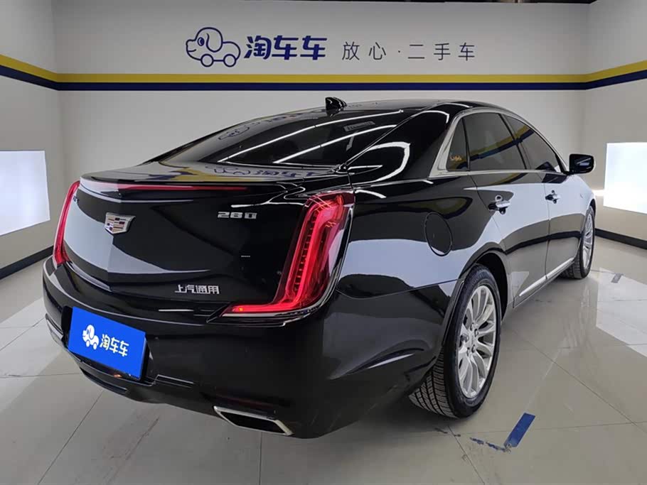 Cadillac XTS
