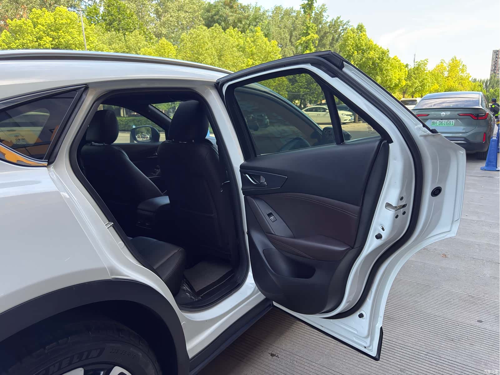 Mazda CX-4, 2021 21