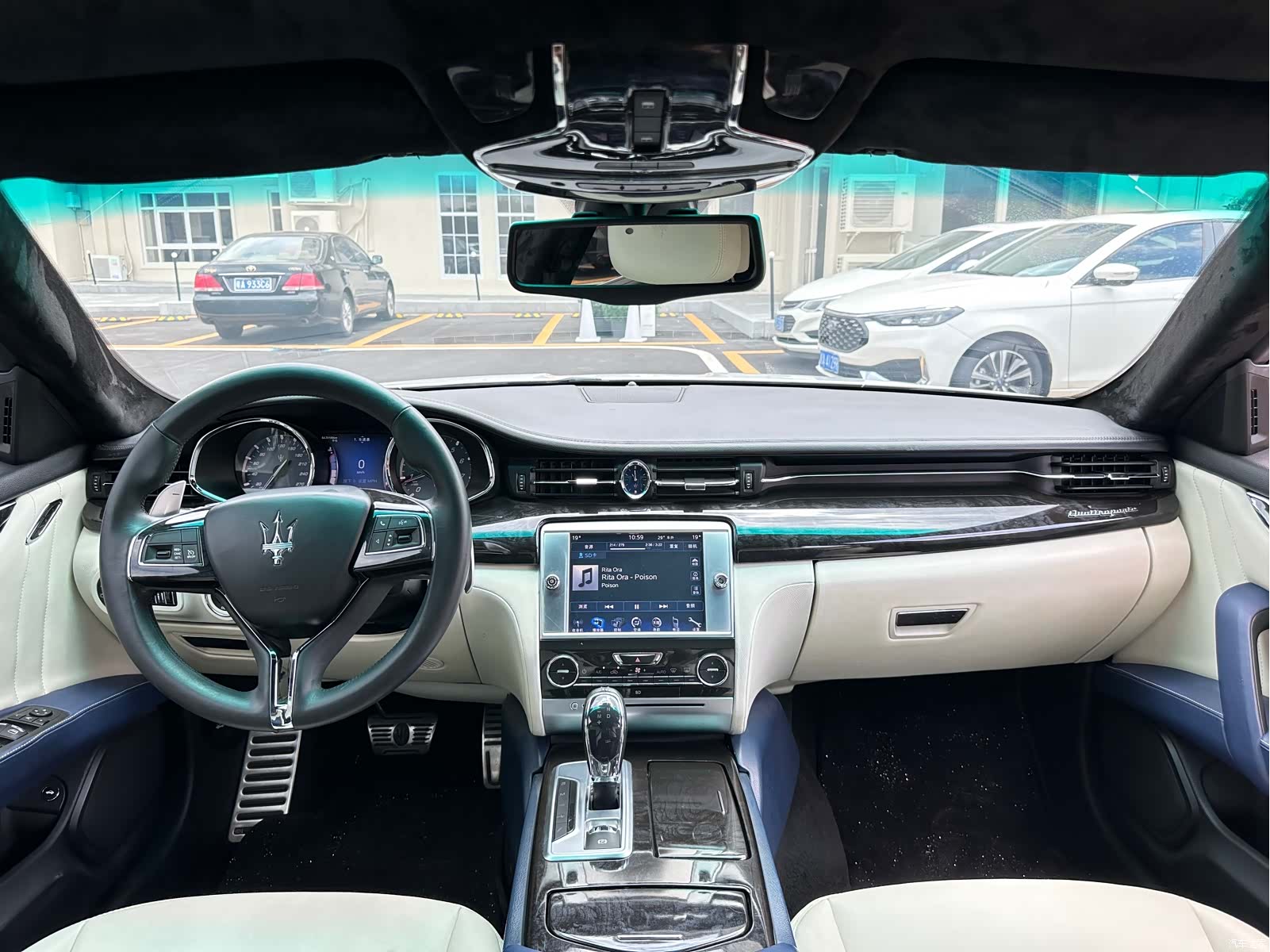 Maserati Q4, 2015 15