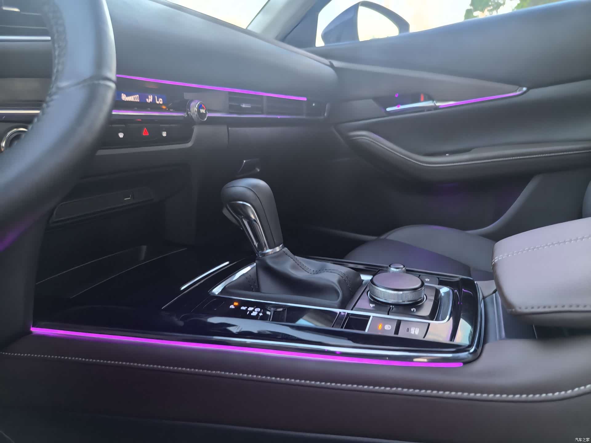 Mazda CX-30, 2021 21