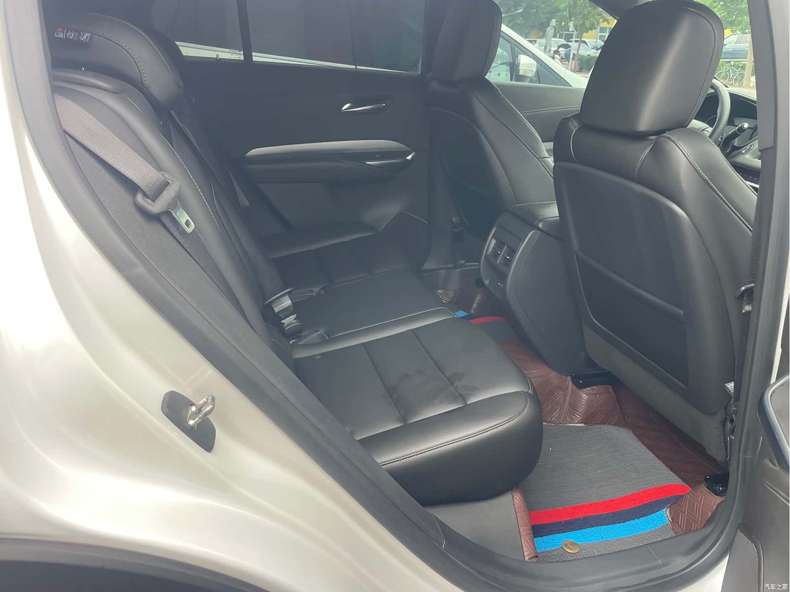 Cadillac XT4, 2021 13
