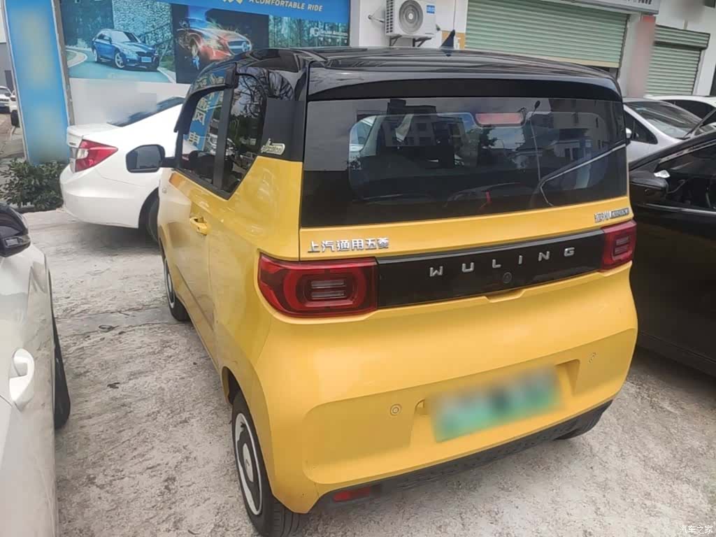 Wuling MINIEV, 2021 все фото