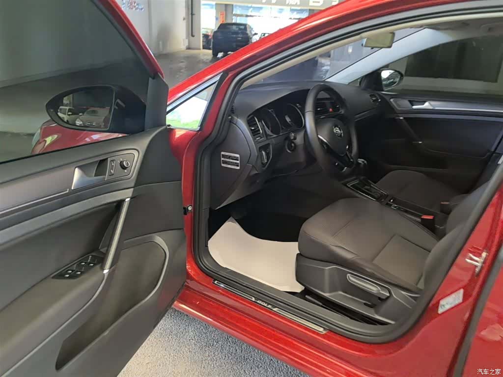 Volkswagen Golf, 2017 16