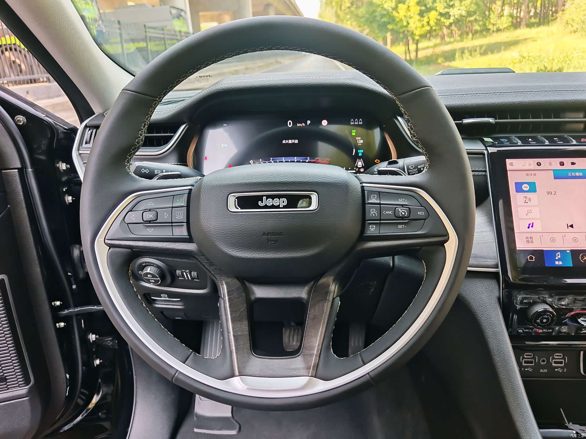 Jeep Grand Cherokee, 2025 8