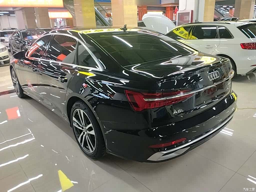 Audi A6L, 2023 все фото
