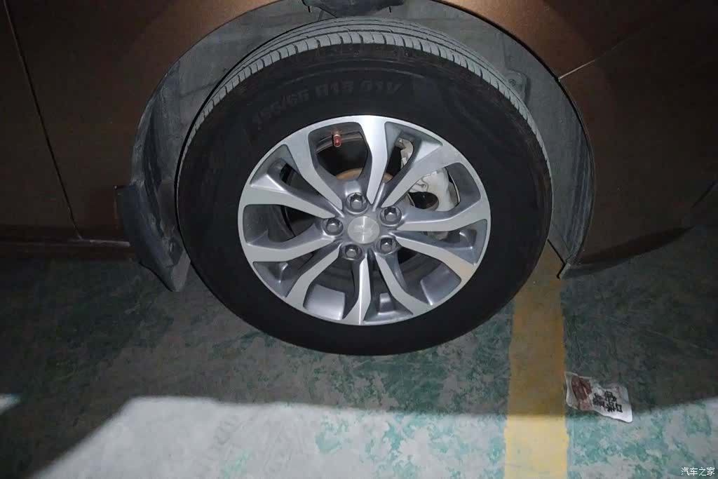 Chevrolet 320, 2018 6