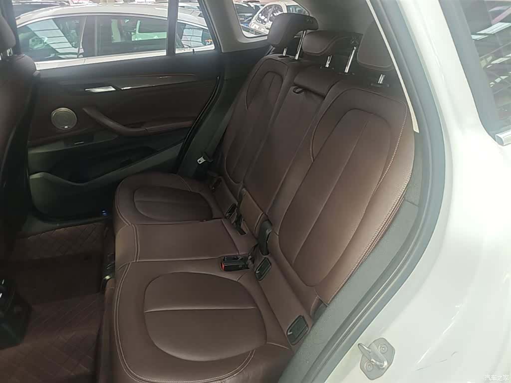 BMW X1, 2018 13