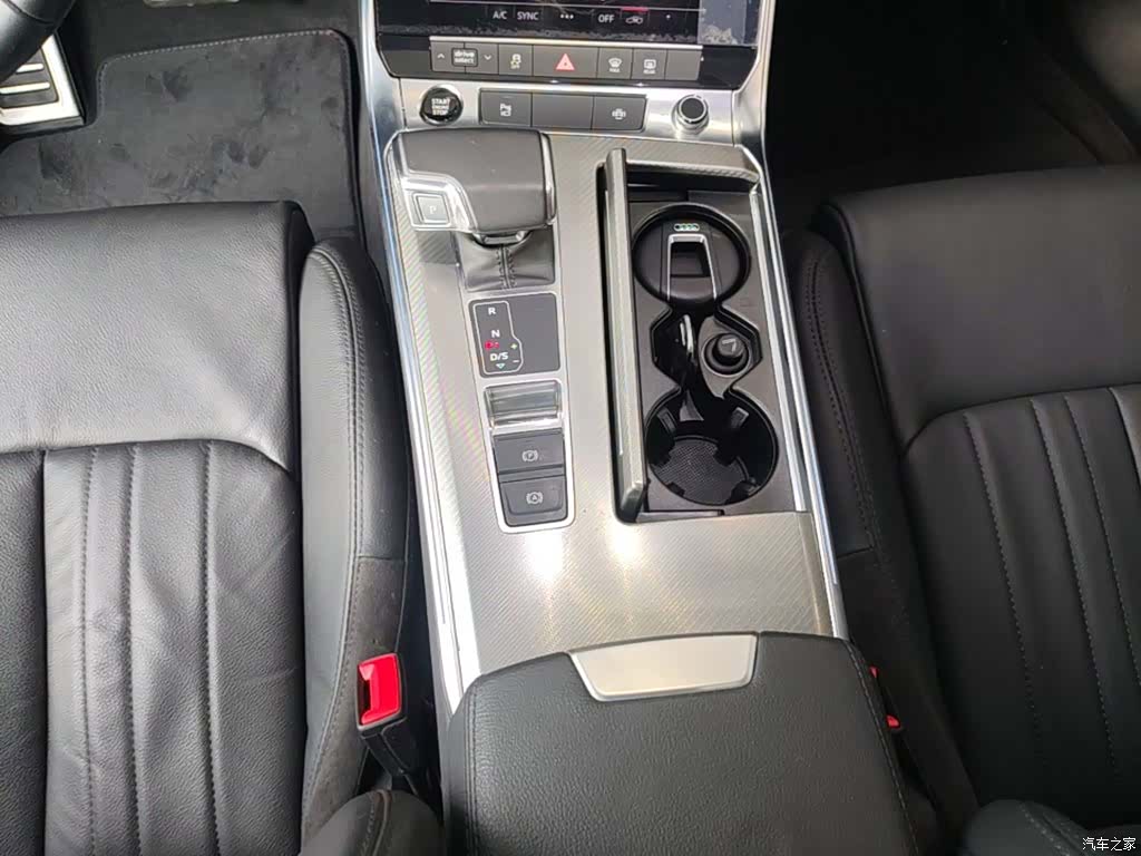 Audi A6L, 2021 14