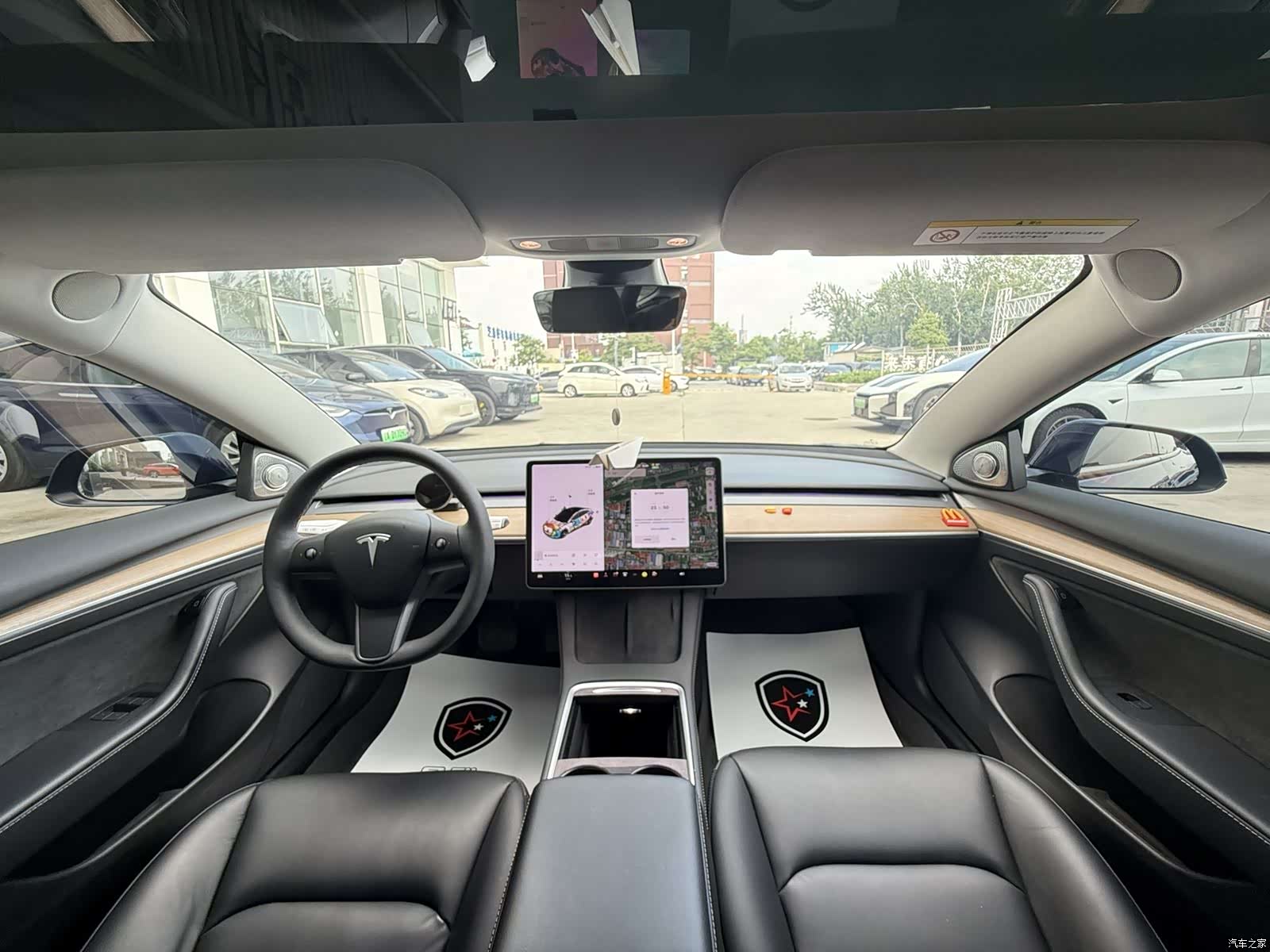 Tesla Model 3, 2021 13
