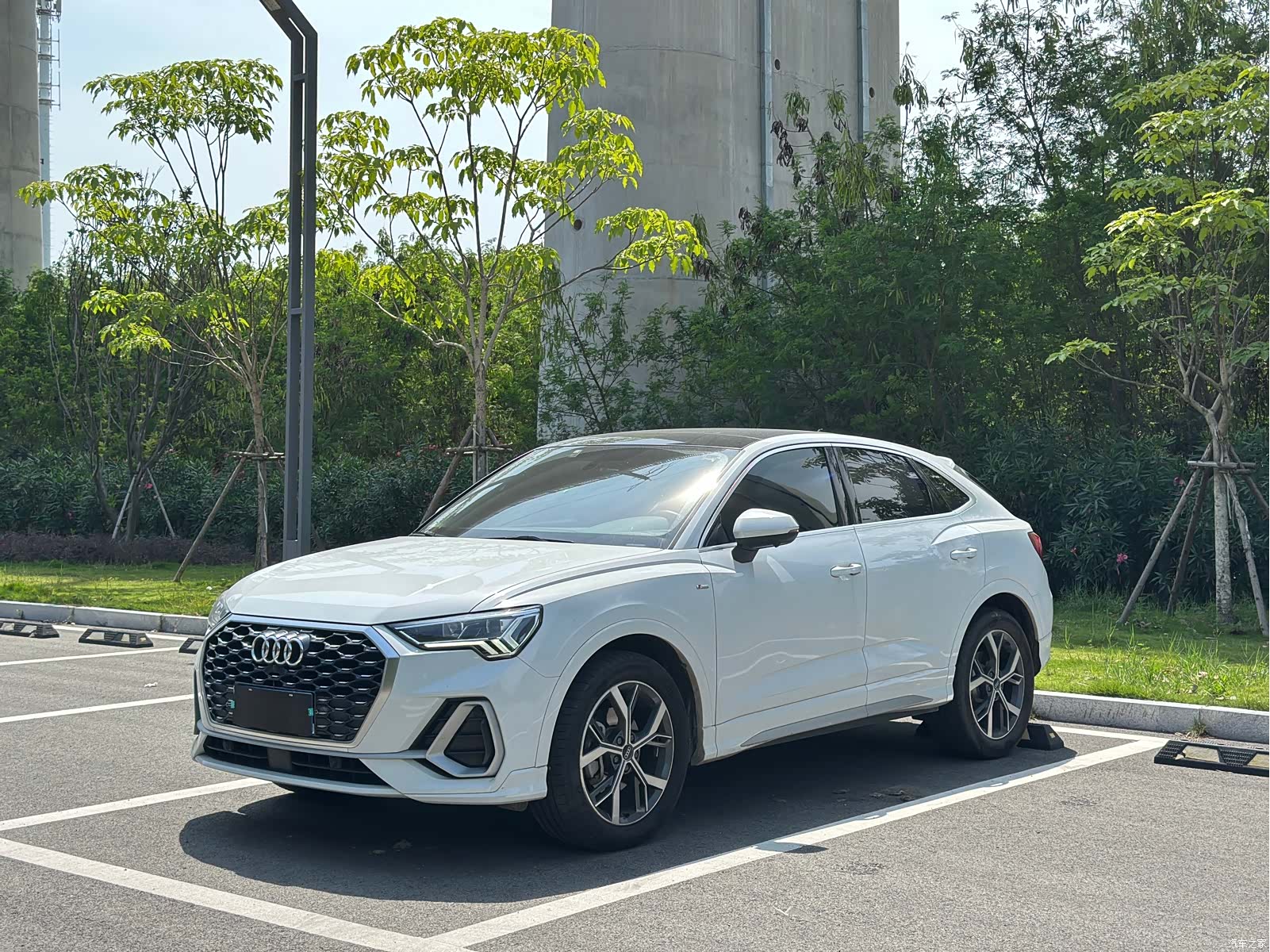 Audi Q3, 2021 1