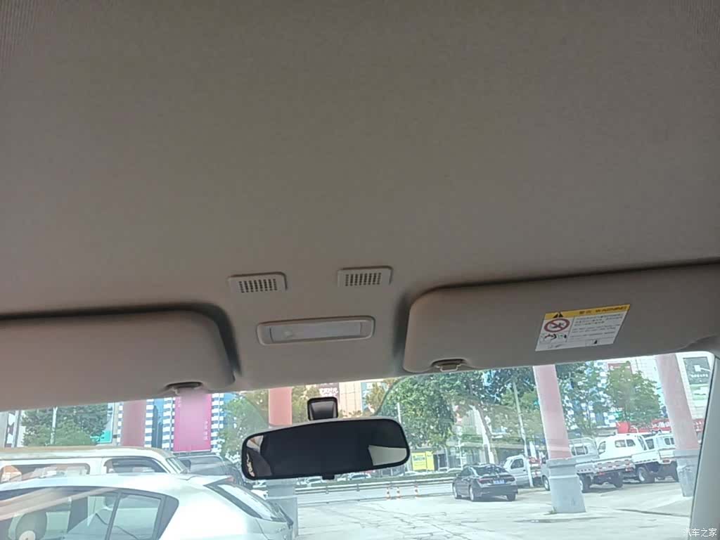 Geely Panda, 2025 18