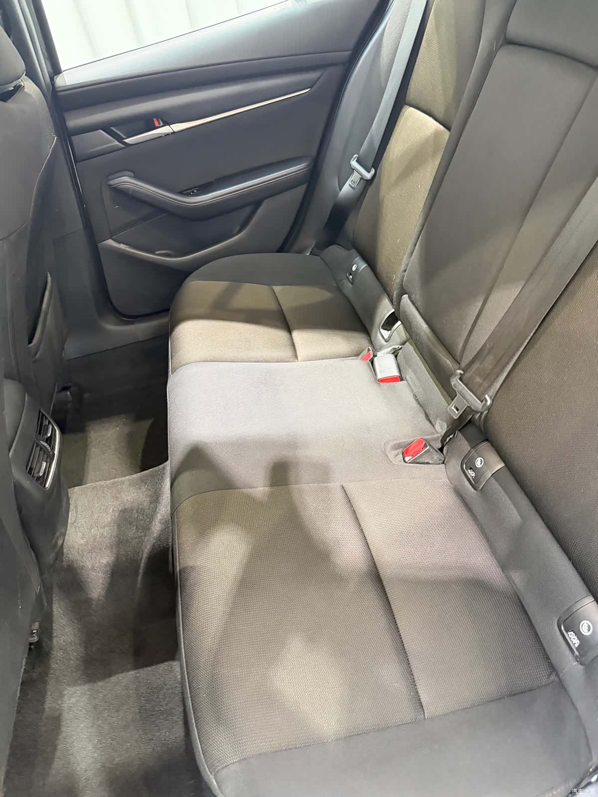 Mazda Mazda3, 2023 10