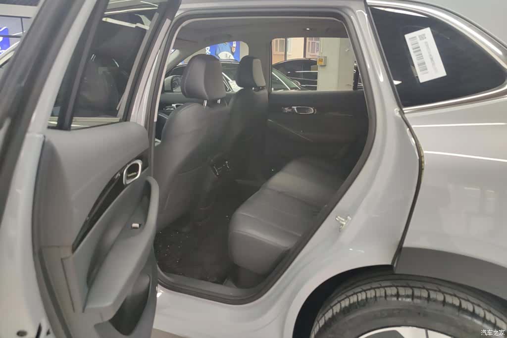 Geely Galaxy E5, 2024 11