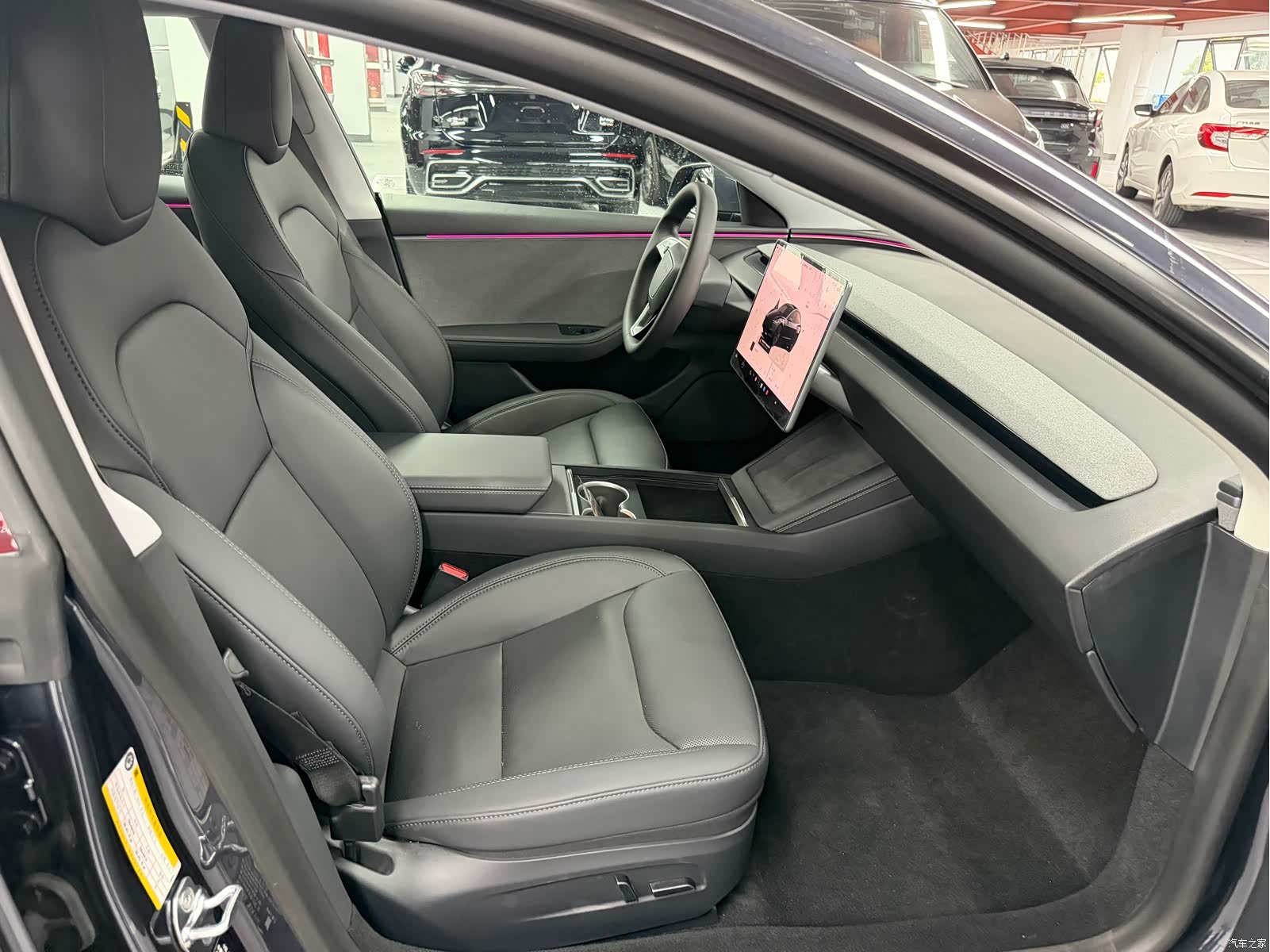 Tesla Model 3, 2026 9