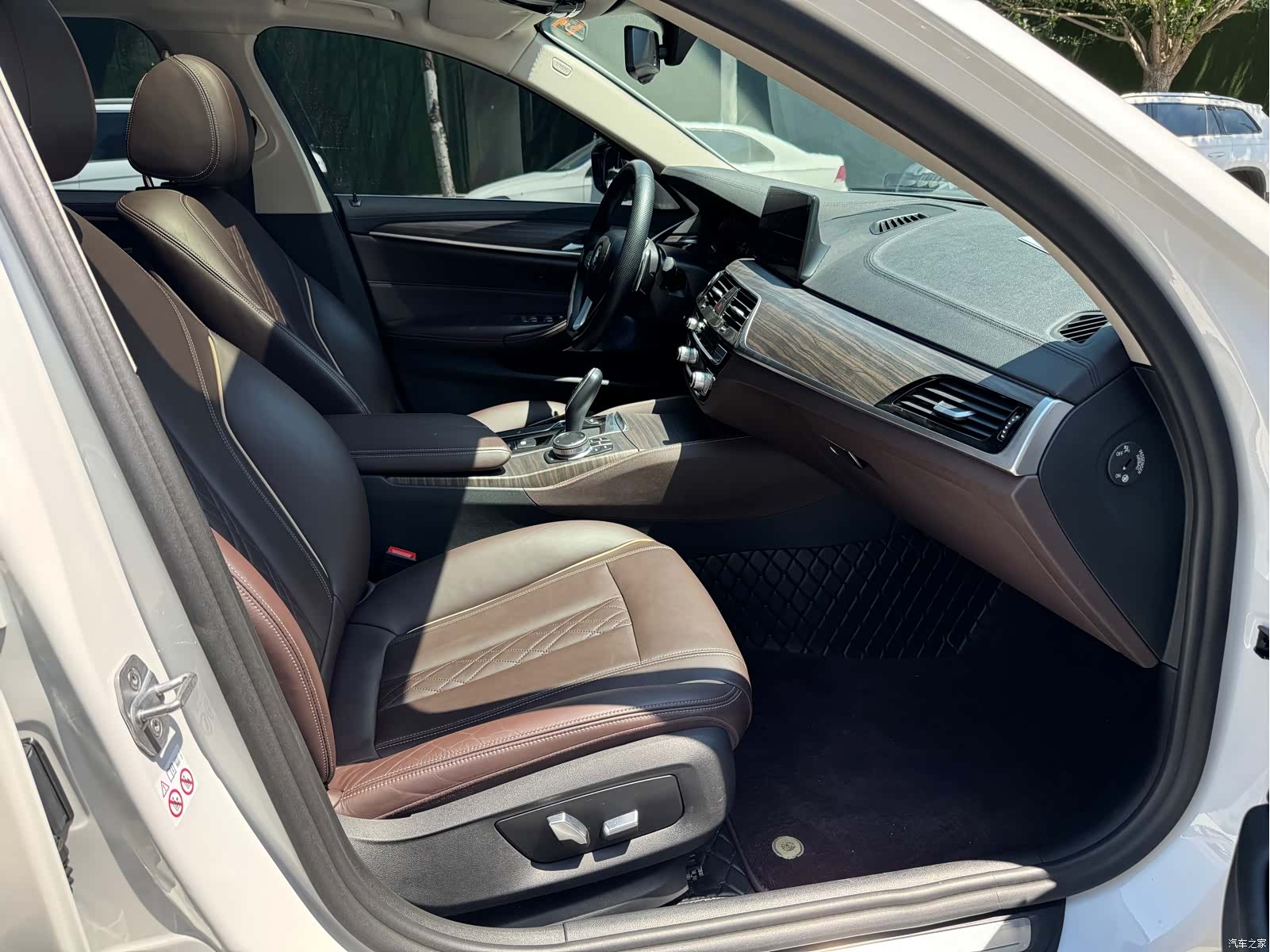 BMW 5 Series, 2019 9