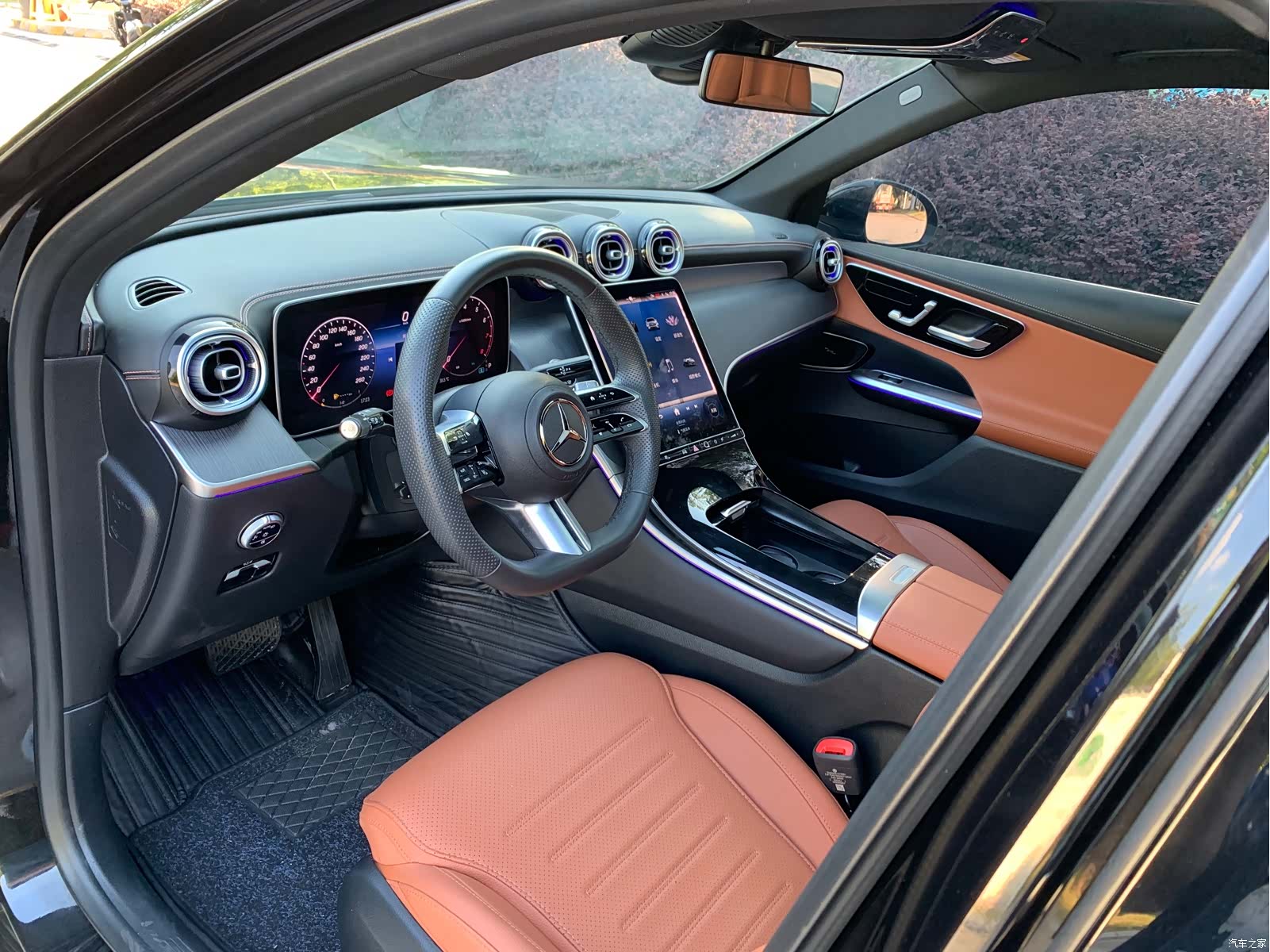 Mercedes-Benz GLC, 2024 3