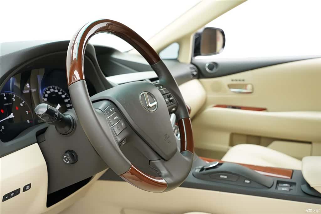Lexus RX, 2009 9