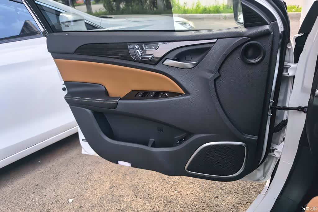 BYD Qin, 2018 7