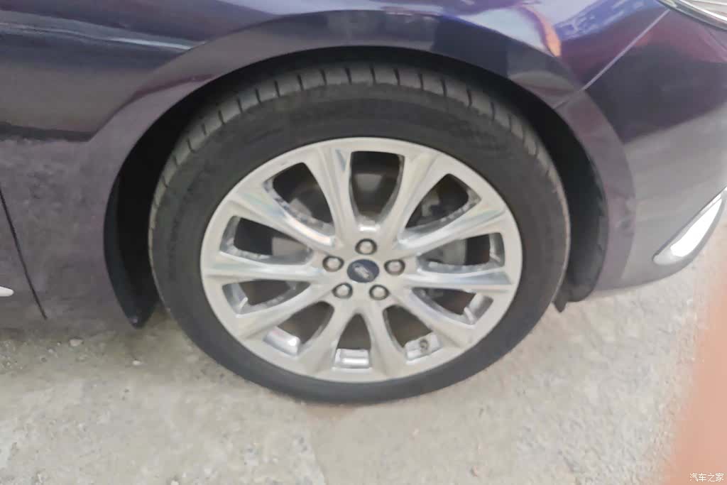 Ford Taurus, 2016 6