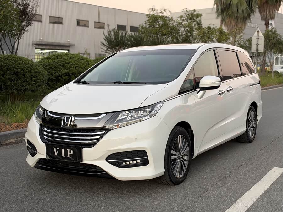 Honda Odyssey 2019, фото 1