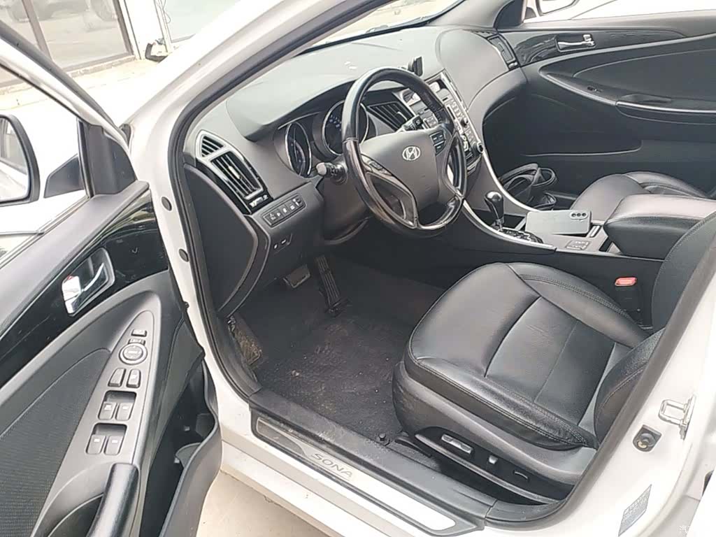 Hyundai Sonata, 2016 16