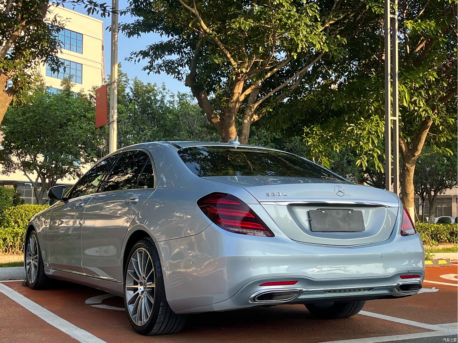 Mercedes-Benz S-Class, 2015 7