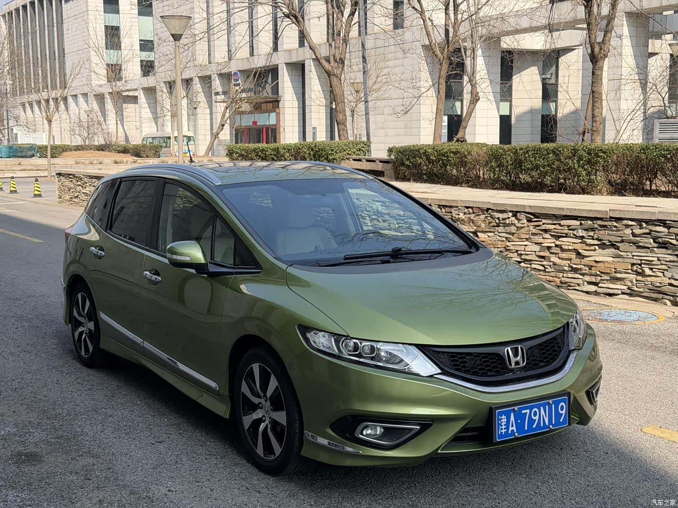 Honda Jade, 2013 3